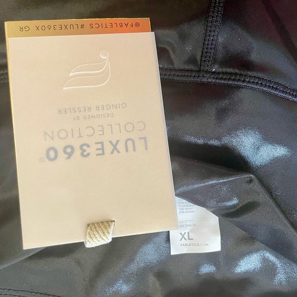 Fabletics Luxe Anywhere Motion365+ Shine Black Leggings - Picture 2 of 3